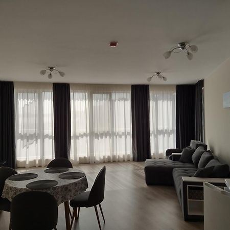 אפרטהוטל פרימורסקו Apart Allure Dobi מראה חיצוני תמונה