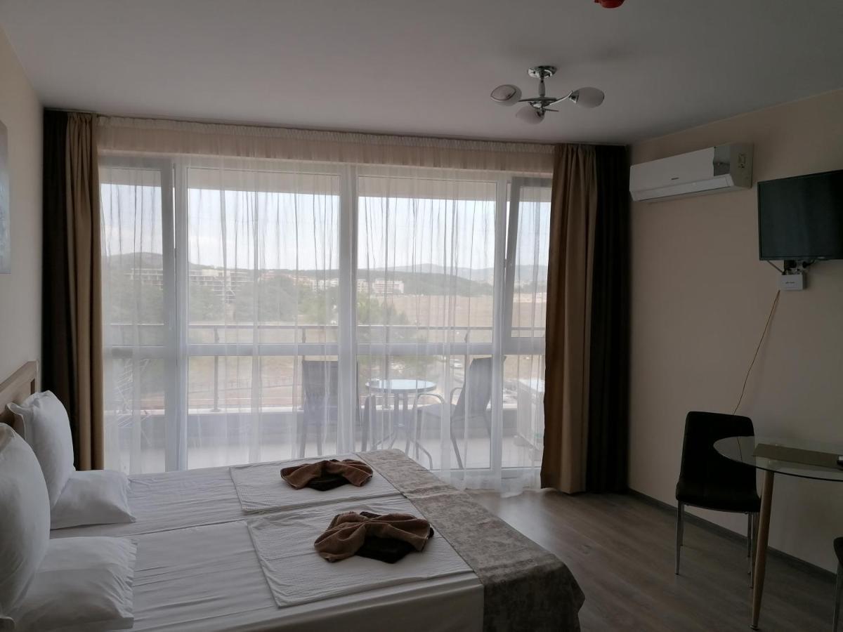 אפרטהוטל פרימורסקו Apart Allure Dobi מראה חיצוני תמונה